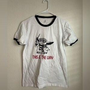 Star Wars this is the way White Graphic Tee size M
